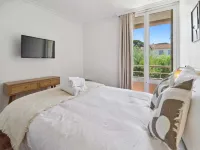 Apt 2BR/4P-Balcony Saint-Tropez - 2-Star
