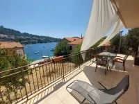 Apartment Dominik - Two Bedroom Apartment with Terrace and Sea View Hotels in Blato