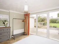 Ty Bedw Hotels in Llanfair-Mathafarn-Eithaf