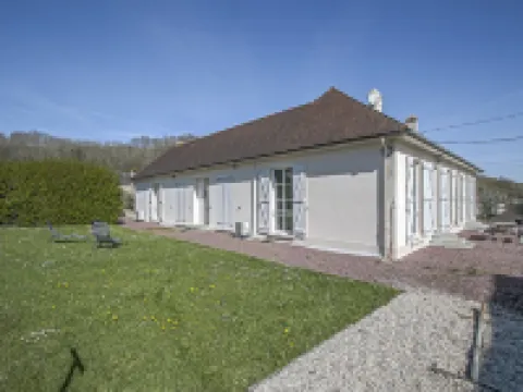 Coastal Comfort in Normandy