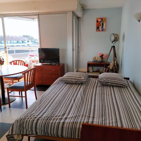 Apartment in Cornouaille near Sandy Beach