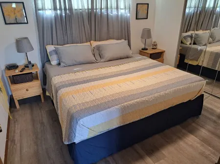 Scenic Lake Escape with Cozy Balcony – Perfect for Morning Coffee!