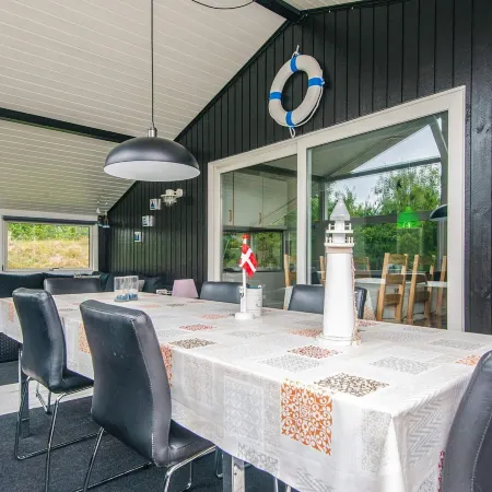 6 Person Holiday Home in Blavand