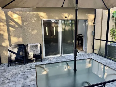 Beautiful 3 bed 2.5 Bath Townhome, Central Florida - Close to everything! Отели рядом с достопримечательностью «Lavender Fields Day Spa»