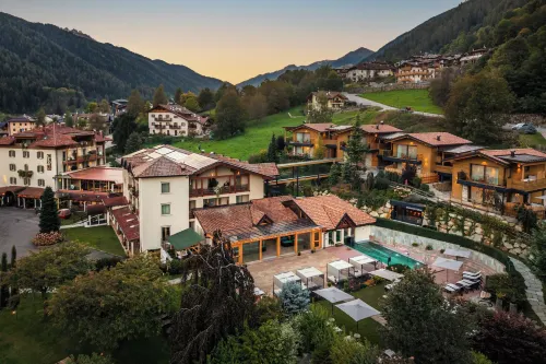 Boutique Hotel e Chalets Salvadori Hotels in Mezzana
