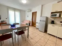 Cozy Flat with Terrace and Shared Pool