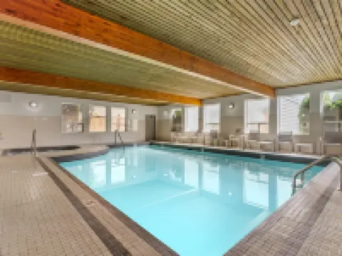 Best Western Plus Country Meadows Inn Hotels in Langley Township