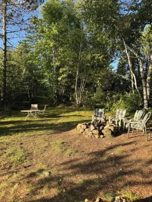 Stay in a Piece of History! 1941 WWII Douglas DC-3 Airliner