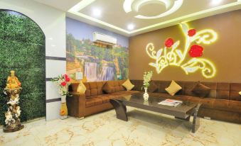 Check in Room New Delhi Railway Station