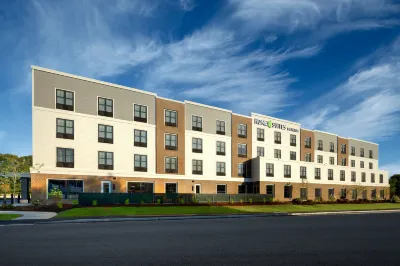Home2 Suites By Hilton Kittery Hotels near The Star Theatre