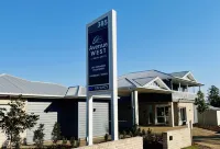 Avenue WEST Studio Units Hotels in 