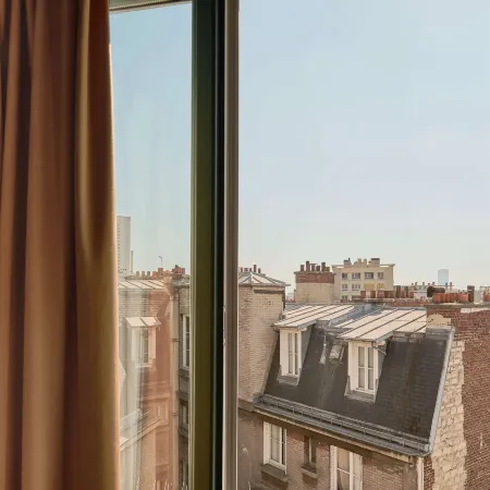 Hôtel Mercure Paris Tour Eiffel Pont Mirabeau Отели рядом с достопримечательностью «Музей Мармоттан-Клод Моне»
