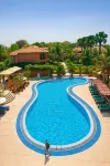 Seafront Residences - Pool