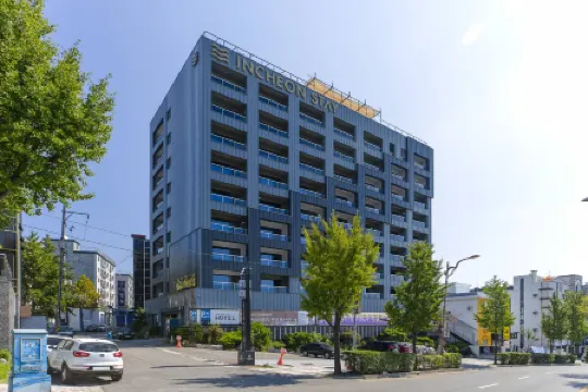 Incheon Stay Hotel Отели рядом с достопримечательностью «The Memorial Hall for Incheon Landing Operation»