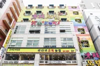 Changwon Yongho-Dong Cafe - 2 ดาว