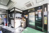 Inje Inje Hotel - parking