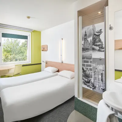 Ibis Budget Wroclaw Poludnie Hotels near Southern Park