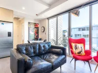 Comfy 1-Bed Apartment in Perfect Location