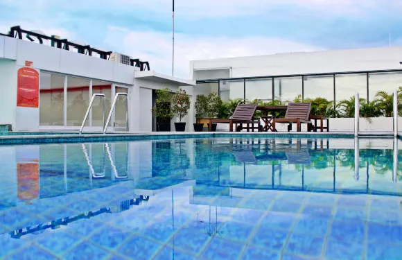 哈里斯坤甸酒店