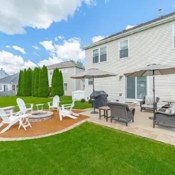 Modern 4 Bedroom Private Vacation Home