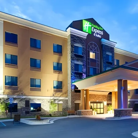 Holiday Inn Express & Suites Mount Airy by IHG