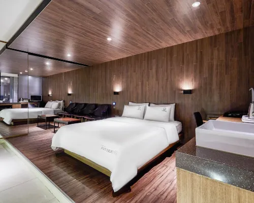 Anshan Avenue Nine โรงแรมในอันซัน