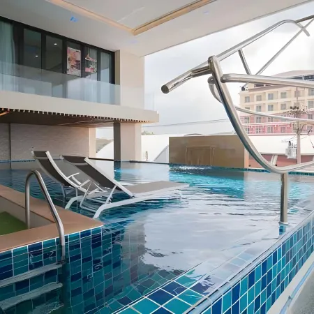 Tara Grand Hotel