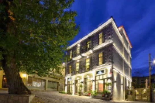 Megaro Gioule Hotels in 