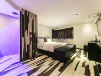Hwagok EG Hotel โรงแรมใกล้สนามบินกิมโป