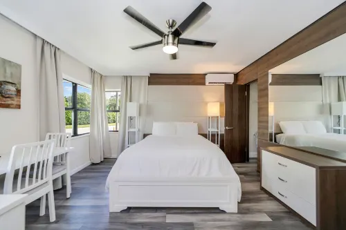 Deco Boutique Hotel - 2-Star