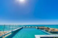Meridiano Hotel - Pools