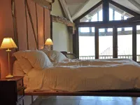 Beautiful farmhouse with private pool - พร้อมระเบียง