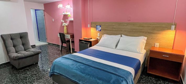 Hotel Brisas de Calima Các khách sạn ở Cali