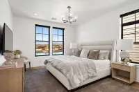 由RedAwning管理的普拉亞盧卡亞