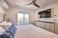 Spacious St. George Townhome w/ Grill & Views! - balcony