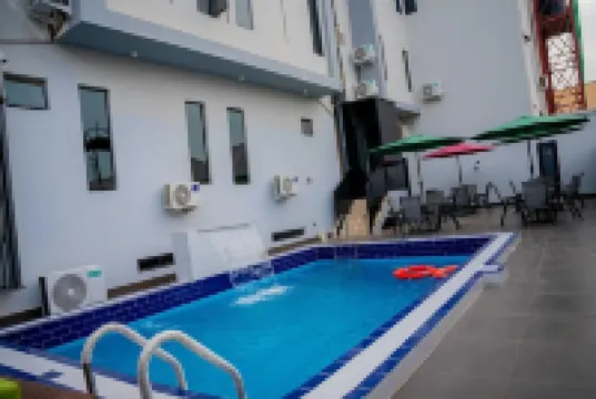 โครา เฮาส์ โรงแรมใน