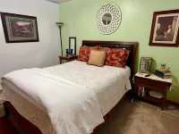 The Starlight Retreat - Starry Nights & Huge Yard Hotels in Cheatham County