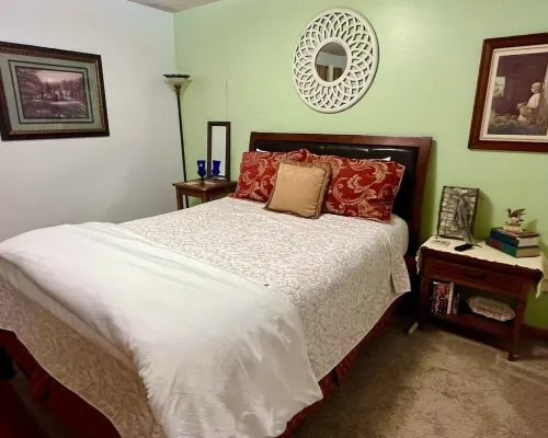 The Starlight Retreat - Starry Nights & Huge Yard Hotels in Cheatham County
