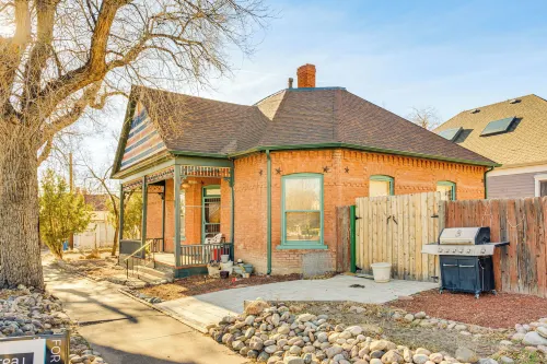 Walk to Royal Gorge Railroad! Colorado Base Camp - Pet friendly
