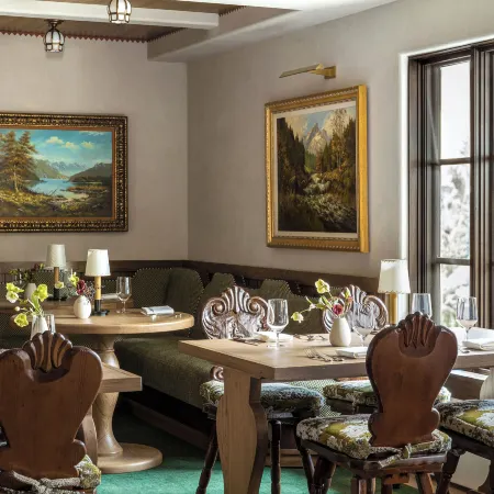 Goldener Hirsch, Auberge Collection