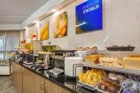 Comfort Inn Sherbrooke - breakfast