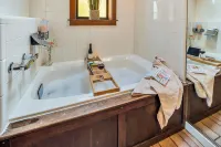Elk Cove Inn & Spa - spa