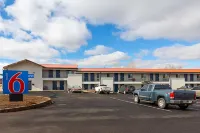 Motel 6 Show Low, AZ - Bãi đậu xe