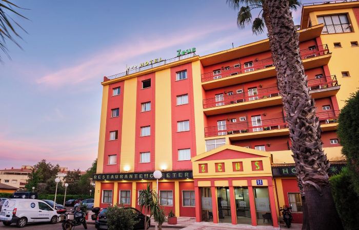 Hotel Zeus