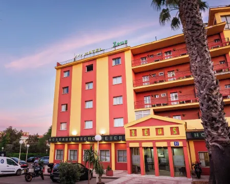 Hotel Zeus Hotels in Merida