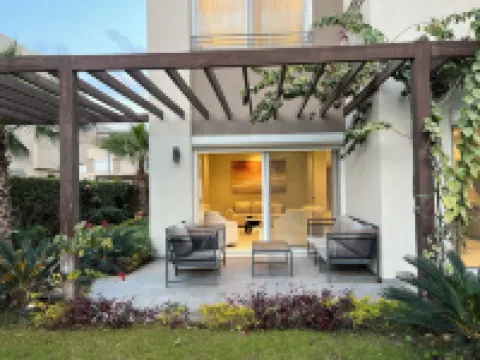 Alsawah 5BR Villa With Private Pool Hotels in 