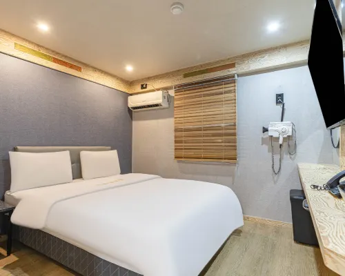 Good Morning Motel โรงแรมใกล้สถานีกูโร