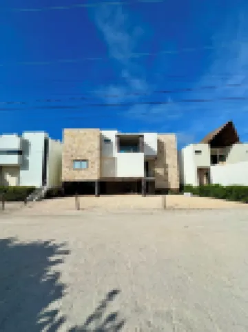 Trobbu Boutique Collection San Bruno