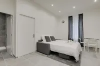 GuestReady - Apt 5 Minutes from Train Station - Condos