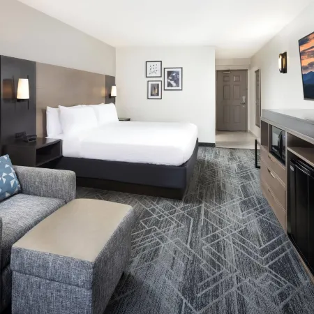 La Quinta Inn & Suites by Wyndham Asheville Downtown